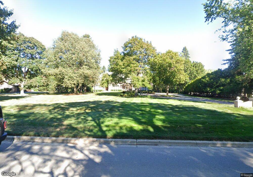 870 Lone Pine Rd, Bloomfield Hills, MI 48302 - photo 1