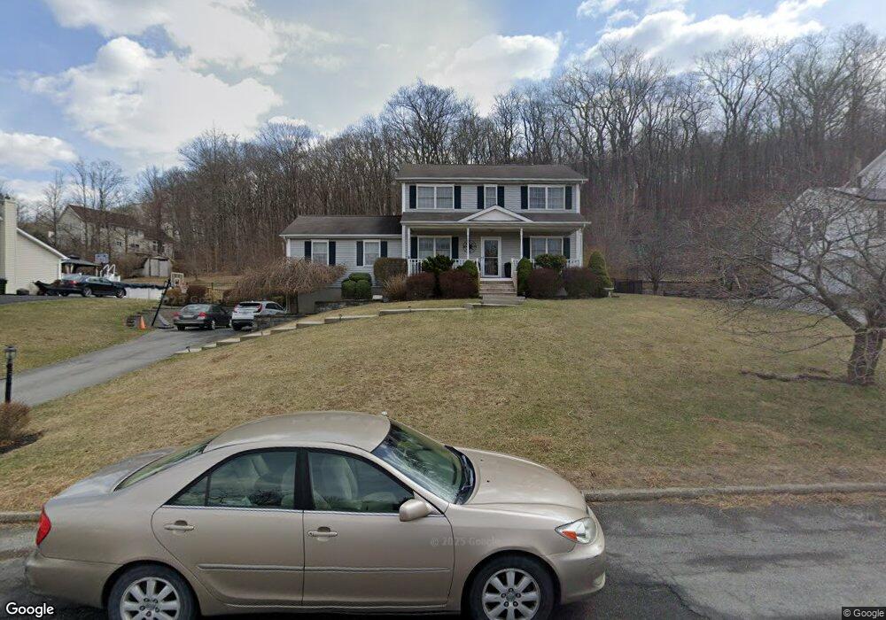 58 Rebecca Dr, Middletown, NY 10940 - photo 1