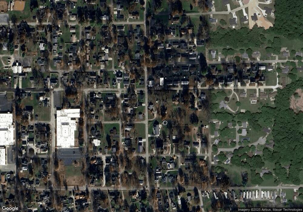 1018 9th St, Covington, IN 47932 - photo 1