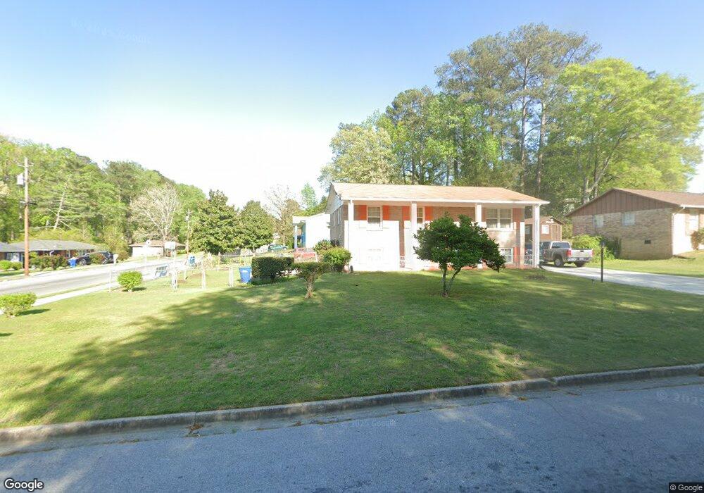 2820 Carriage Ln, Atlanta, GA 30349 - photo 1