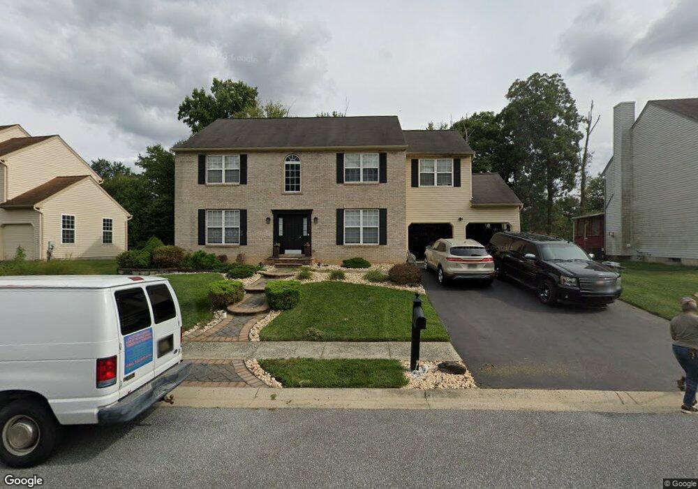 1606 Wiegon Dr, New Castle, DE 19720 - photo 1