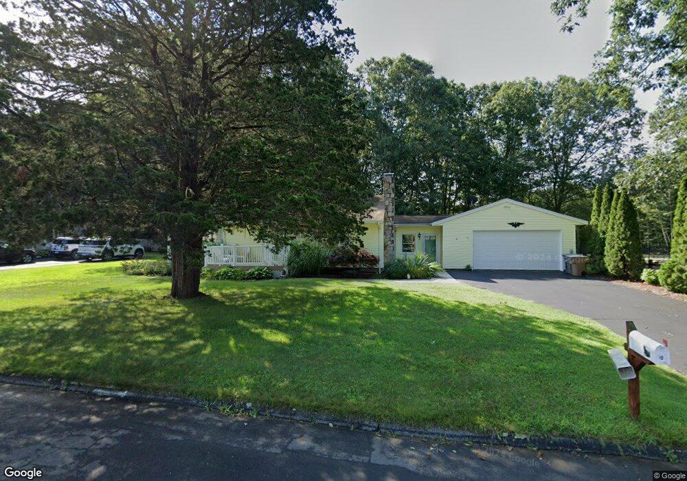 12 Wagonwheel Rd, East Lyme, CT 06333 - photo 1