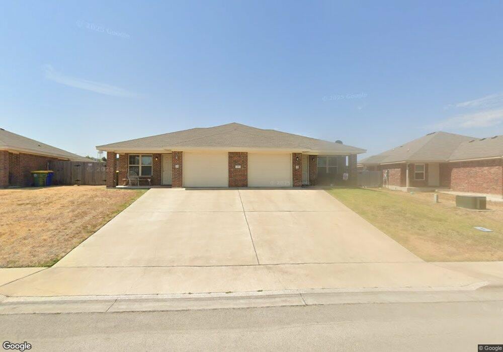 201 Coby Dr, Troy, TX 76579 - photo 1