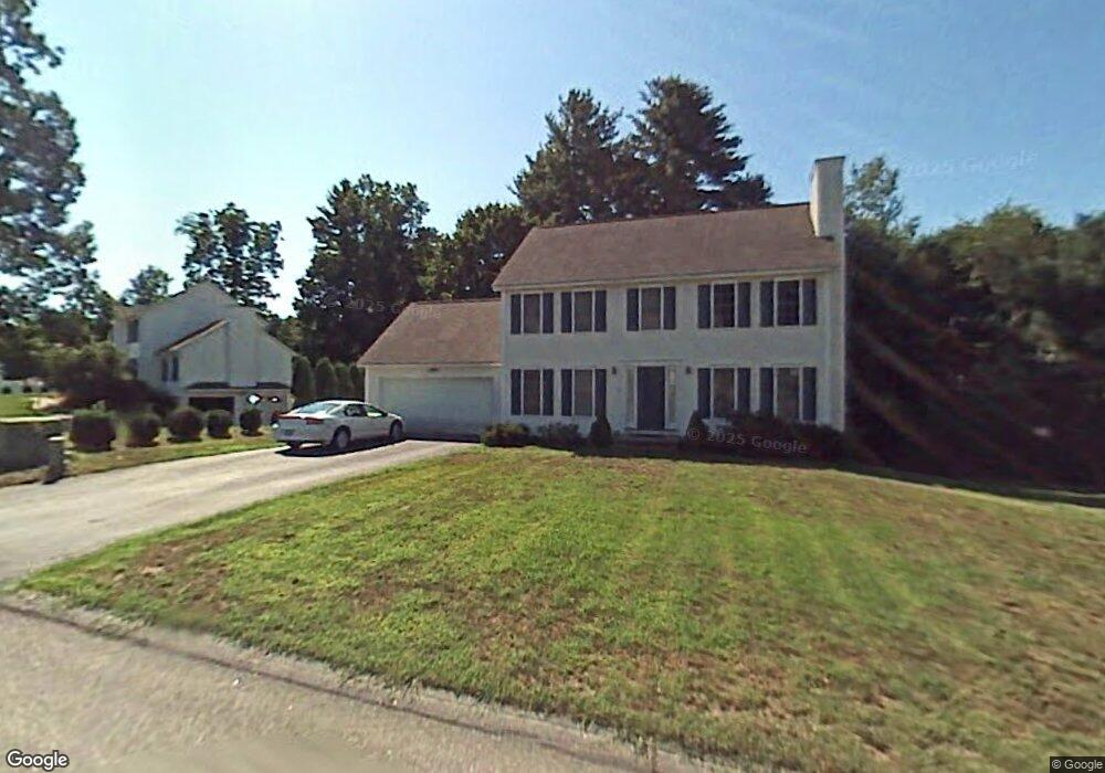 3 Dunbarton Dr, MerriMacK, NH 03054 - photo 1
