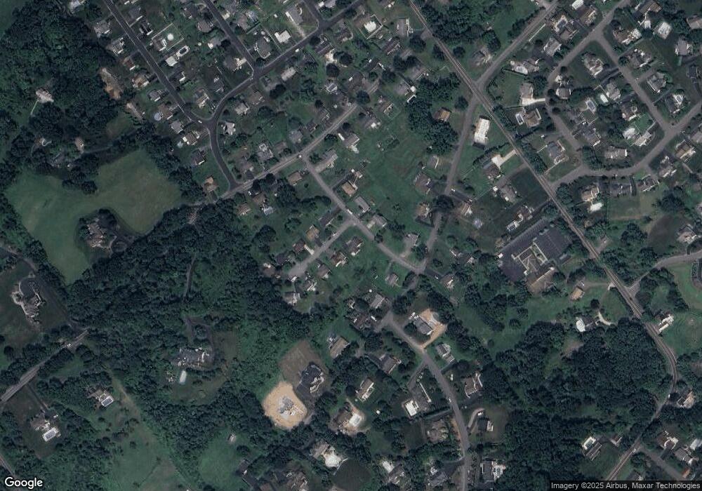 361 Clover Ln, Shavertown, PA 18708 - photo 1