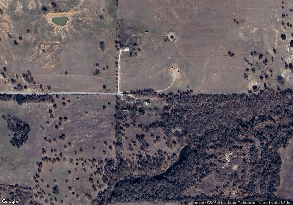 1910 Crystal Ln, Weatherford, TX 76088 - photo 1