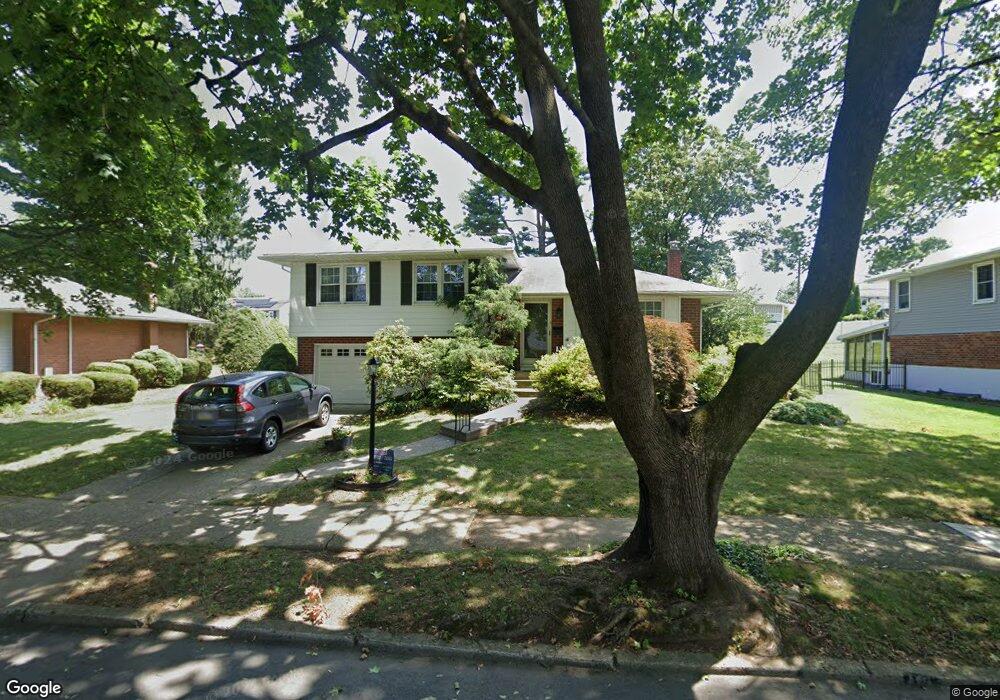 3032 Avon Rd, Bethlehem, PA 18017 - photo 1