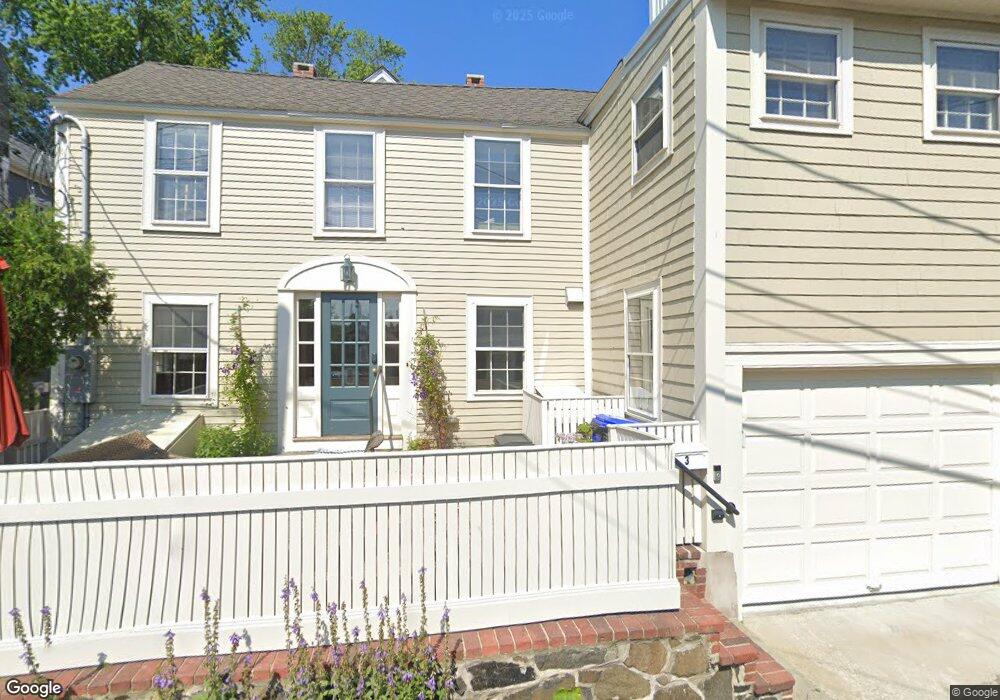 3 Glover Square unit 1, Marblehead, MA 01945 - photo 1