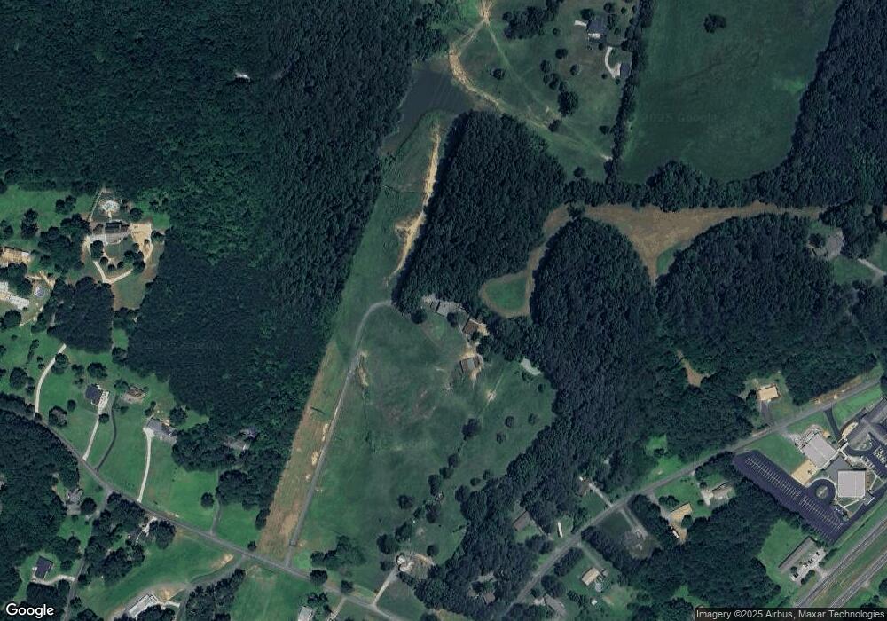 177 Switch Rd SW, Calhoun, GA 30701 - photo 1