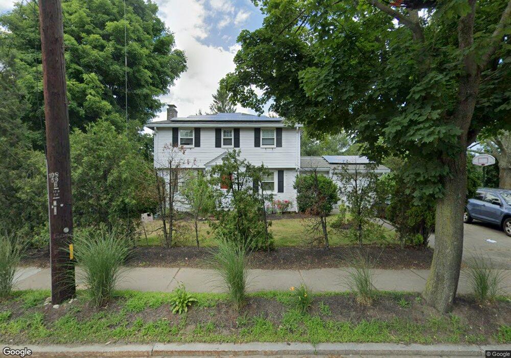 485 Crafts St, West Newton, MA 02465 - photo 1