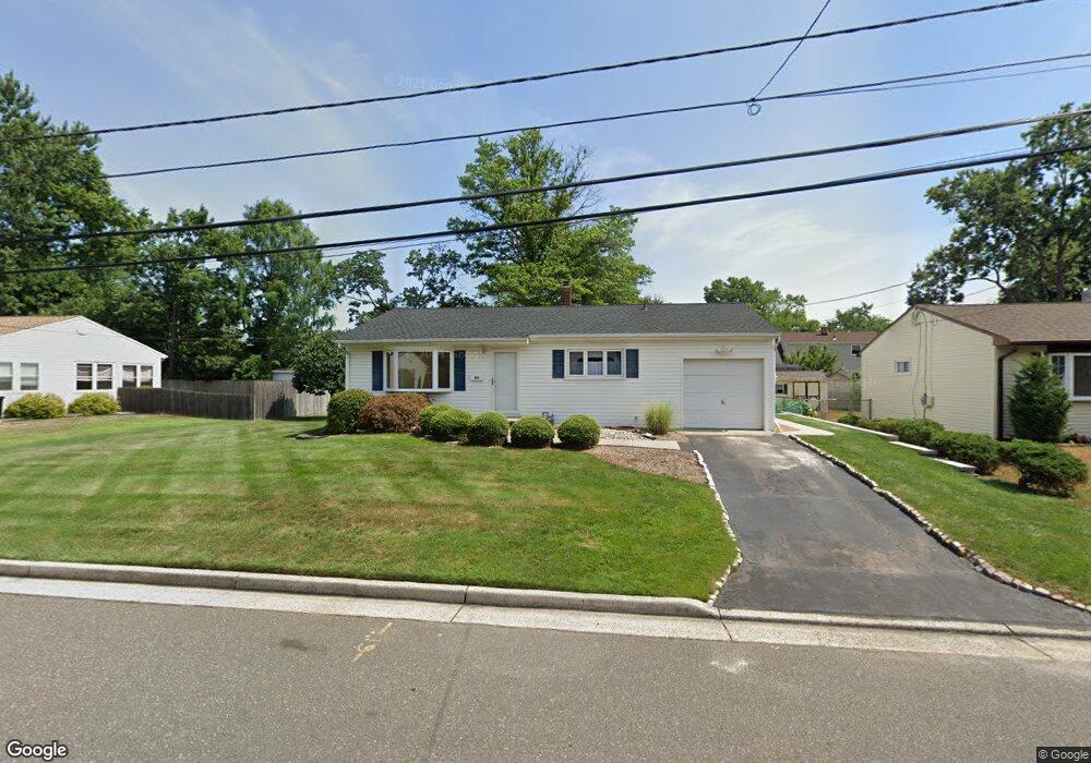 316 Clinton Ave, Middlesex, NJ 08846 - photo 1