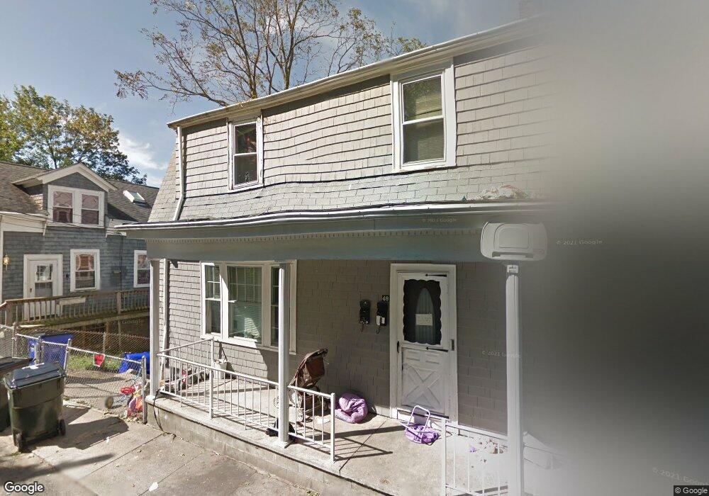 40 Chaloner St unit 1, Fall River, MA 02720 - photo 1