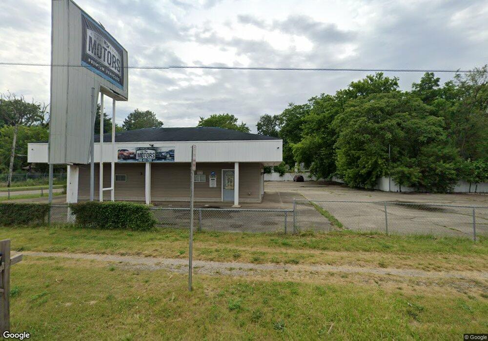 2809 N Dort Hwy, Flint, MI 48506 - photo 1