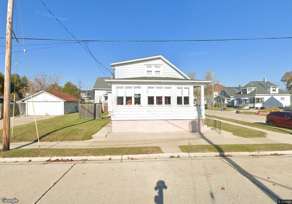 1702 23rd St, Two Rivers, WI 54241 - photo 1