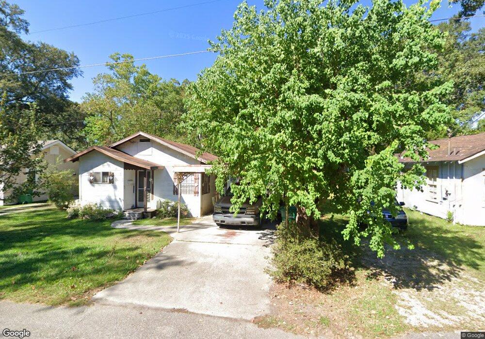 208 S Gray Ave, Picayune, MS 39466 - photo 1