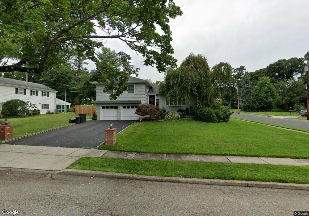 521 Hensler Ln, Oradell, NJ 07649 - photo 1