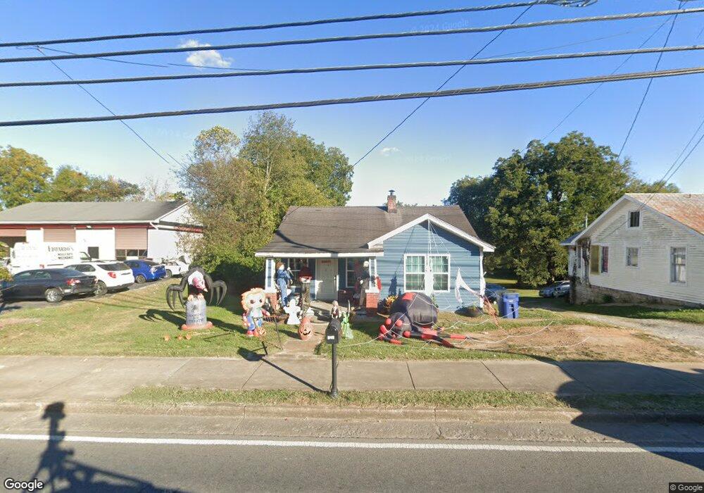 609 S Cannon Blvd, Shelbyville, TN 37160 - photo 1