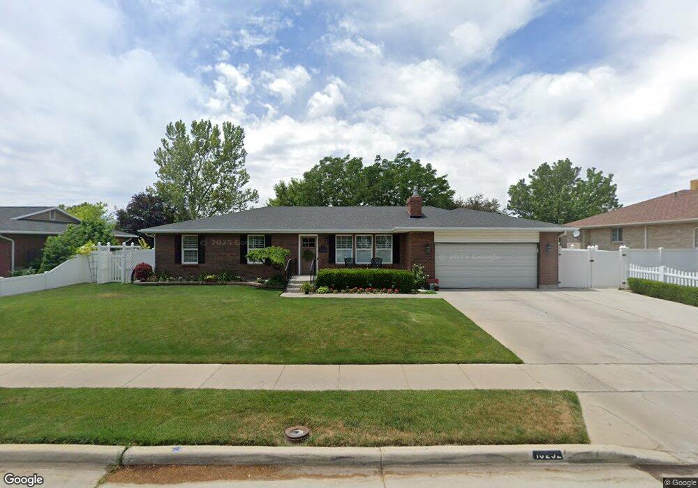 10252 Temple View Dr, South Jordan, UT 84095 - photo 1