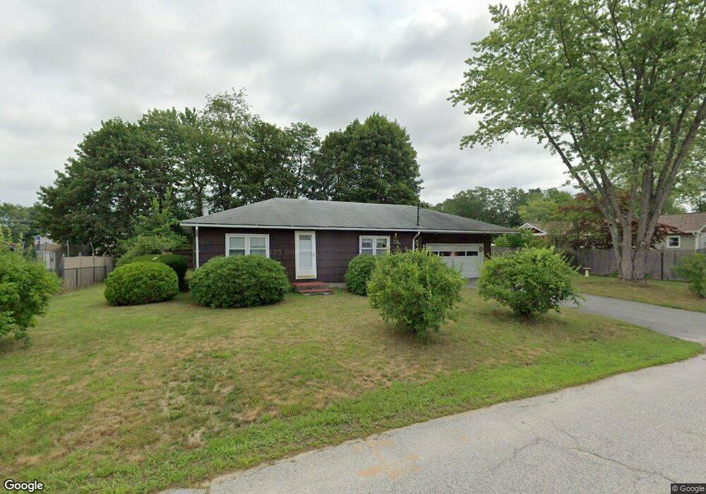 4 Travers St, Hudson, NH 03051 - photo 1