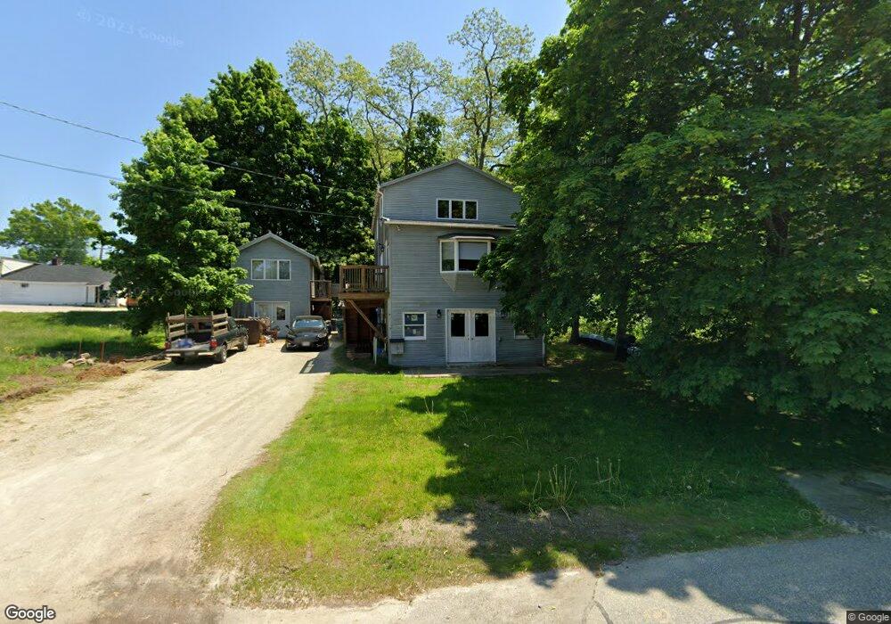 6 Richardson St, Rochester, NH 03867 - photo 1