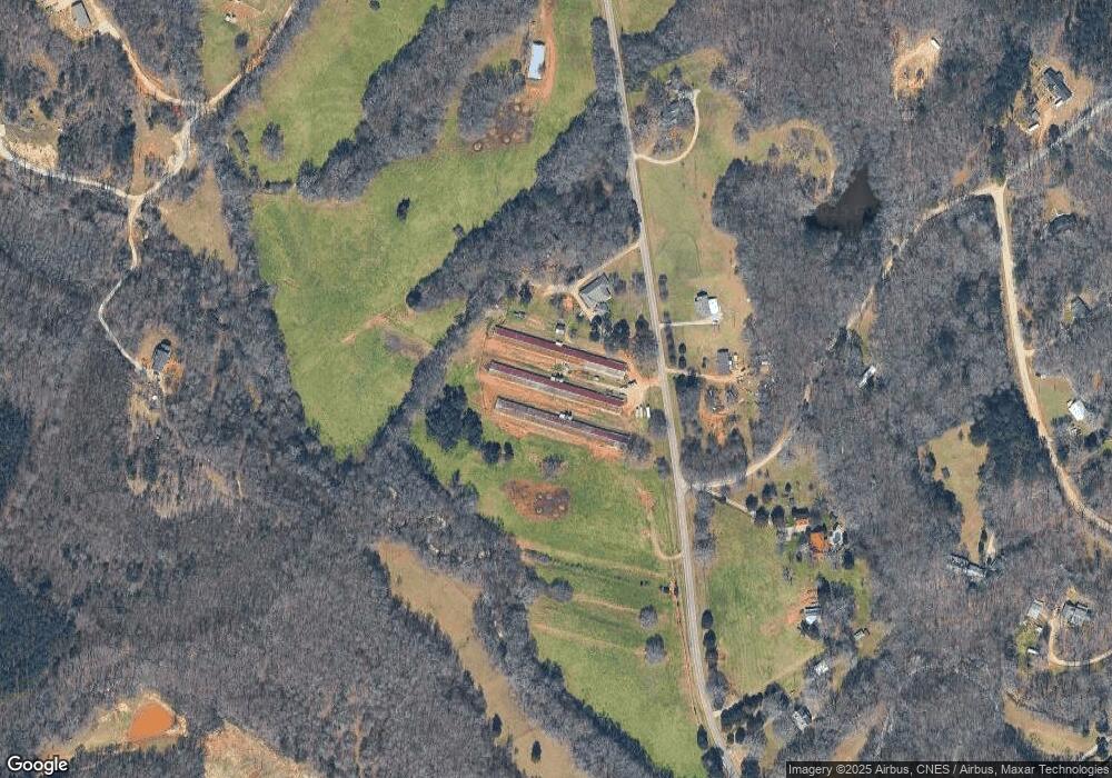 2833 Vineyards Creek Churck Rd, Comer, GA 30629 - photo 1