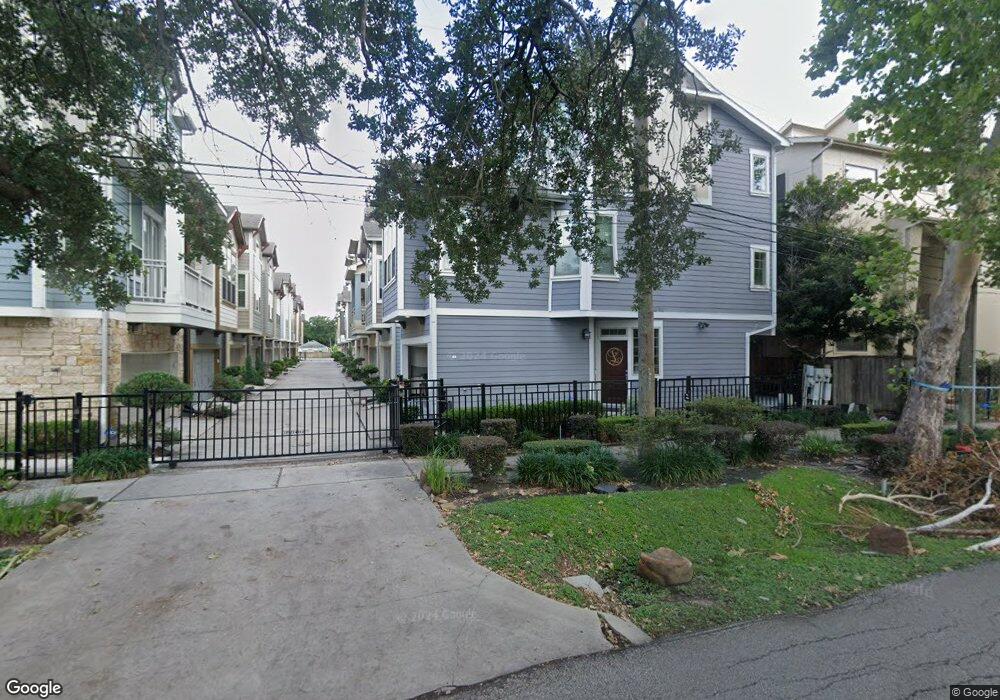777 Nicholson St, Houston, TX 77007 - photo 1