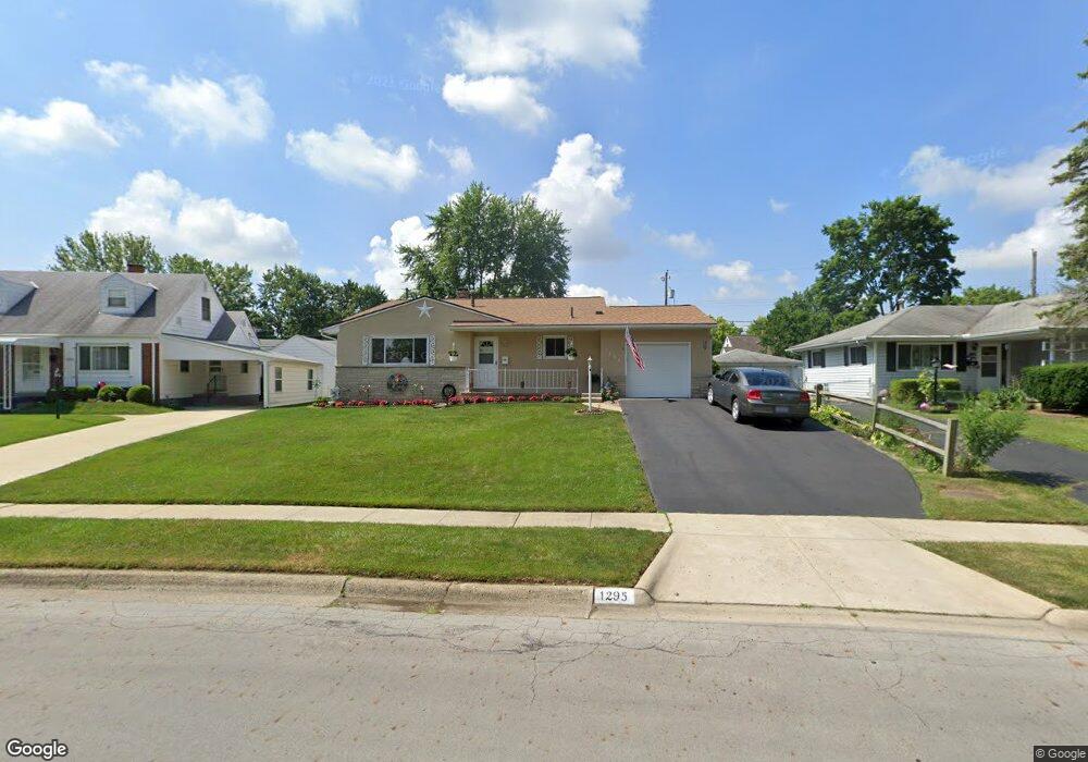 1295 Matthias Dr, Columbus, OH 43224 - photo 1