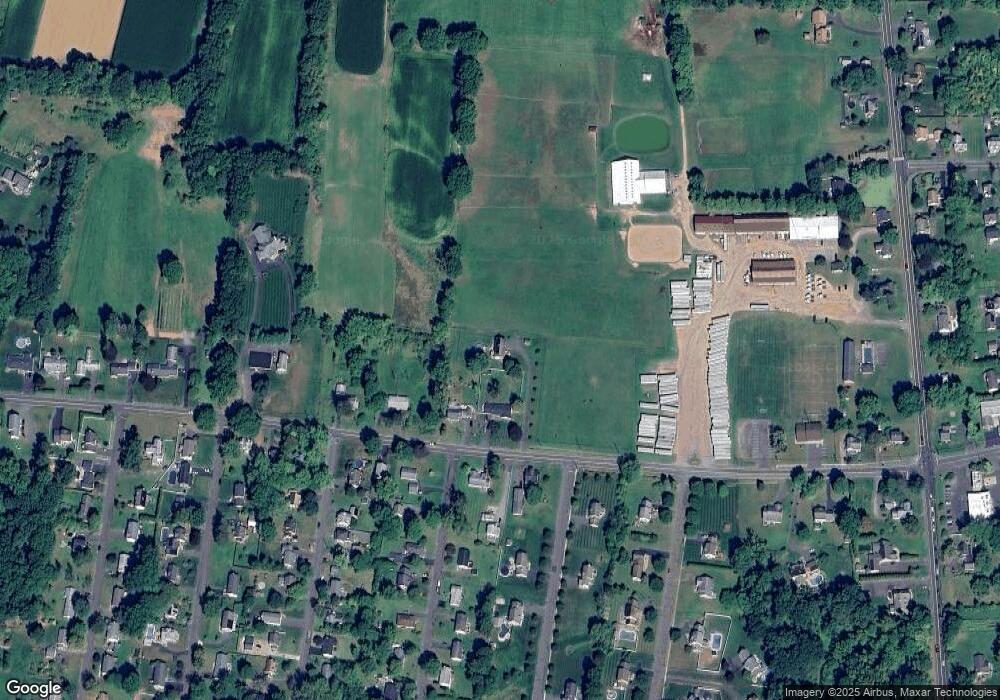 690 Thompsonville Rd, Suffield, CT 06078 - photo 1