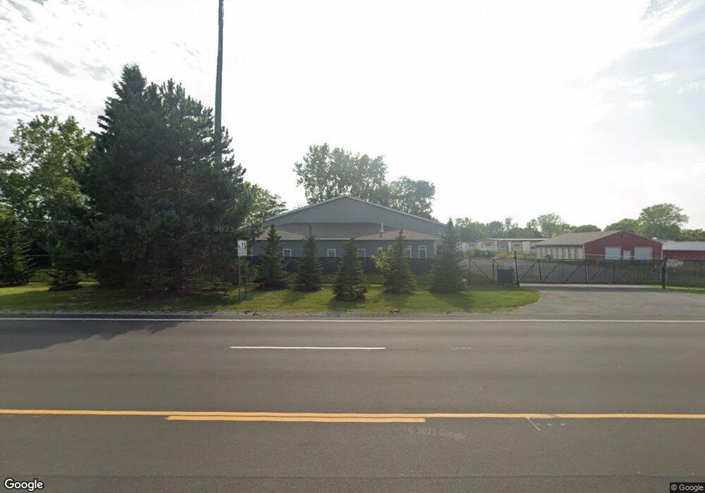 11820 Dixie Hwy, Birch Run, MI 48415 - photo 1