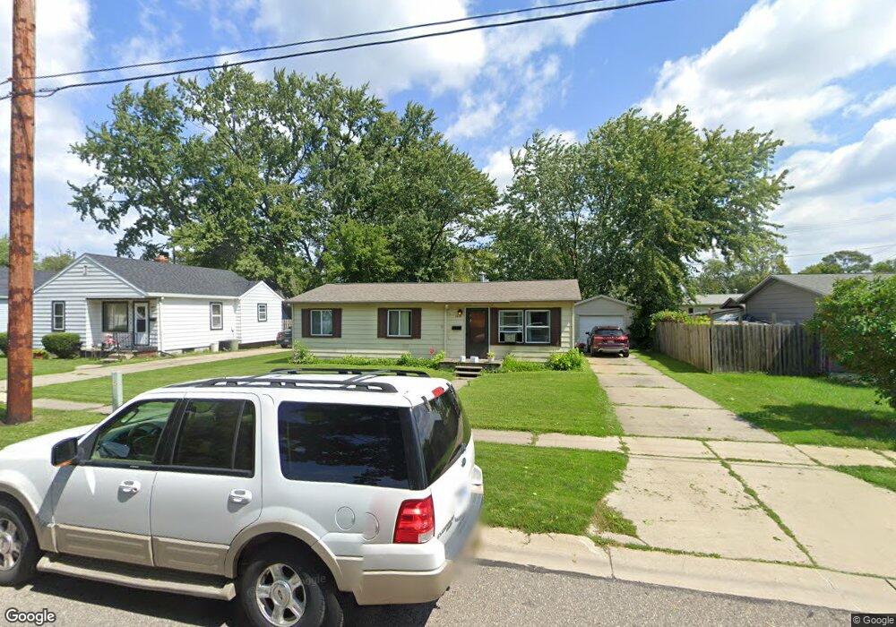 1818 23rd St, Port Huron, MI 48060 - photo 1