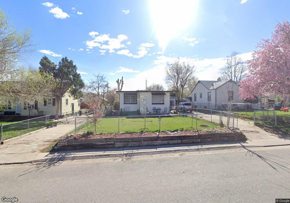 1370 Geneva St, Aurora, CO 80010 - photo 1