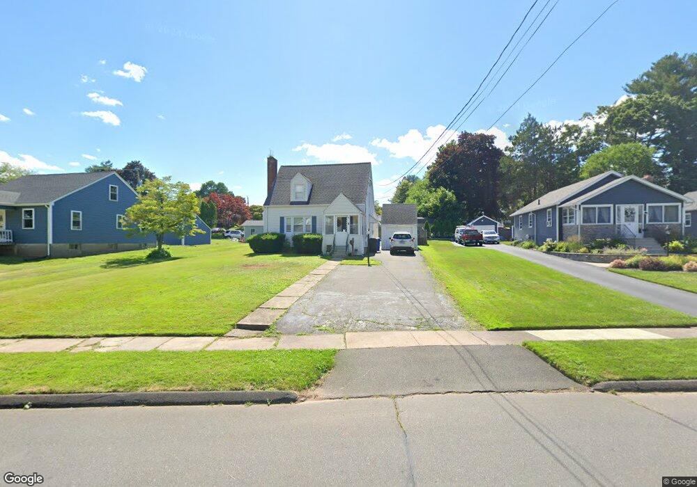 51 Lindbergh Dr, Wethersfield, CT 06109 - photo 1