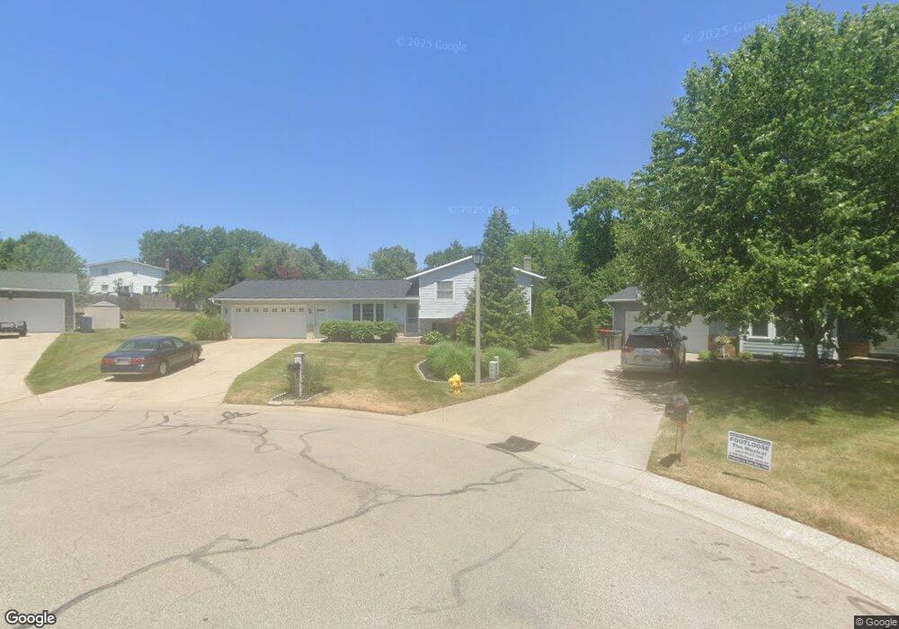 3067 Appleton Ct NE, Grand Rapids, MI 49525 - photo 1