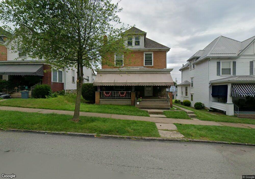 308 Franklin Ave, Vandergrift, PA 15690 - photo 1