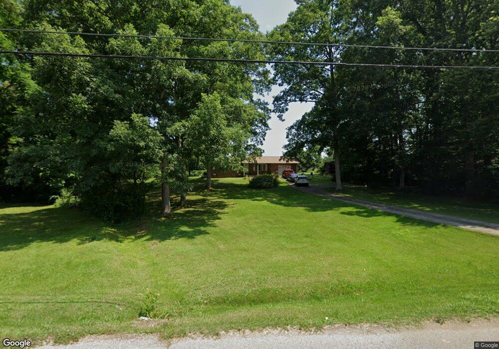 290 Old Stewart Rd, Tennessee Ridge, TN 37178 - photo 1