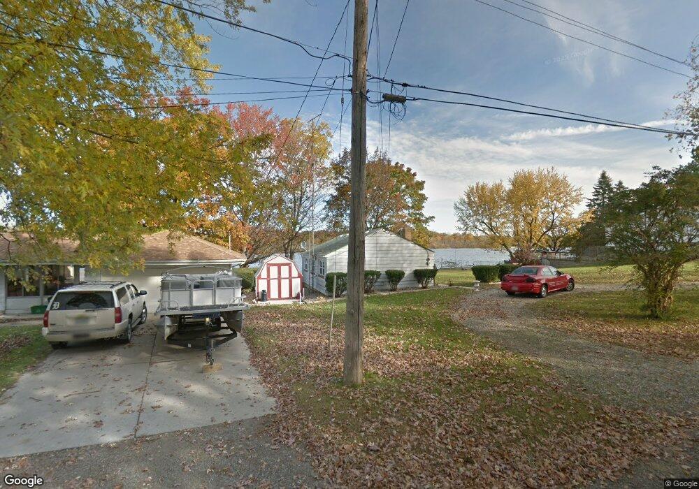 3197 Carr St, Flint, MI 48506 - photo 1