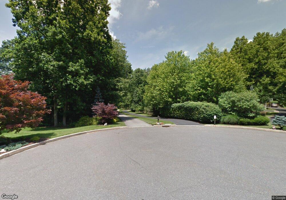 23 Honeysuckle Ct, Glen Mills, PA 19342 - photo 1