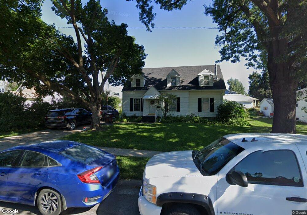 1803 W State St, Marshalltown, IA 50158 - photo 1