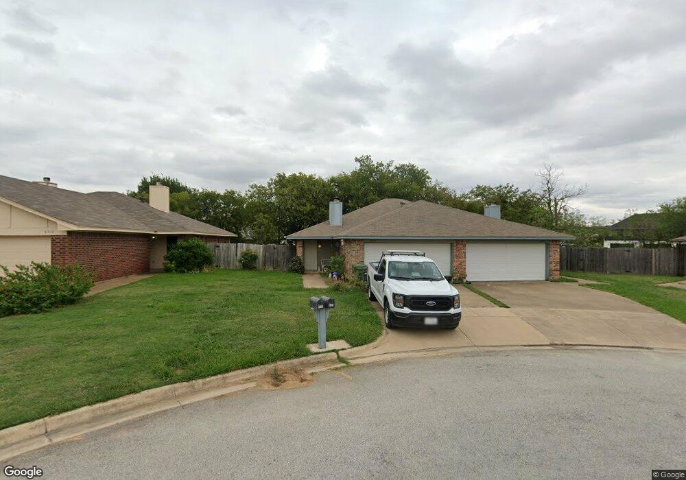 6306 Mark Ct, North Richland Hills, TX 76182 - photo 1