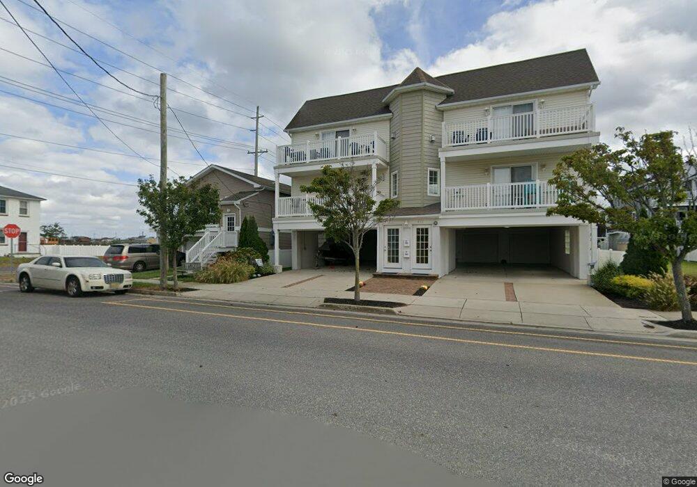 453 W Spicer Ave, Wildwood, NJ 08260 - photo 1
