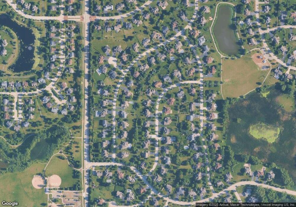 650 Bluestem Ln, Algonquin, IL 60102 - photo 1