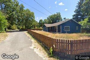106 Walnut Ct, Redway, CA 95560