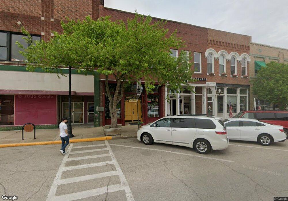 115 S Kickapoo St, Lincoln, IL 62656 - photo 1