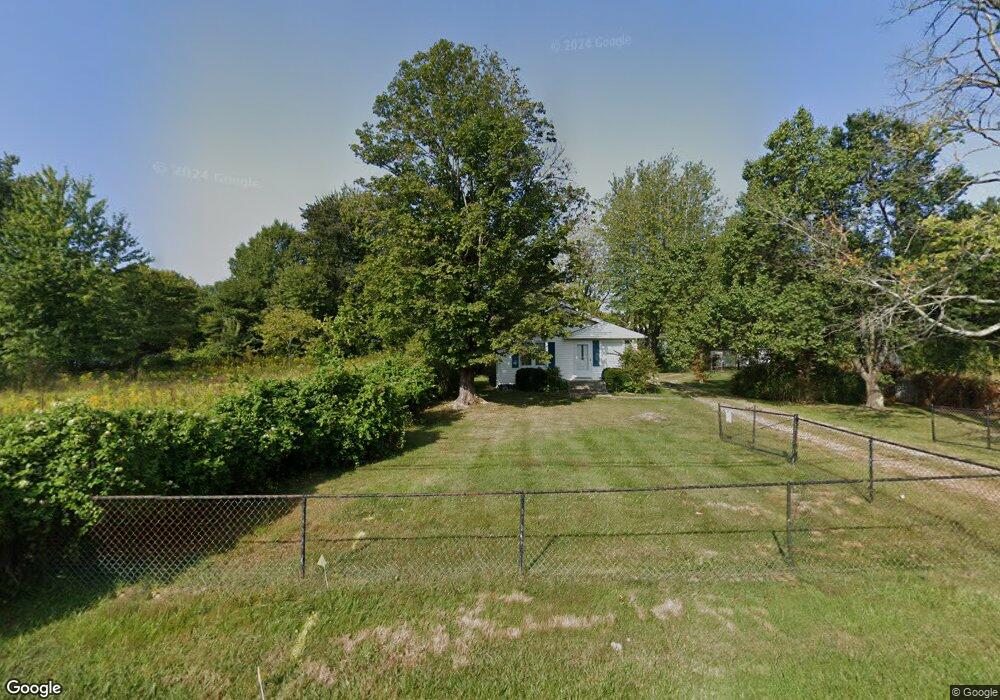 52 S 525 W, Columbus, IN 47201 - photo 1