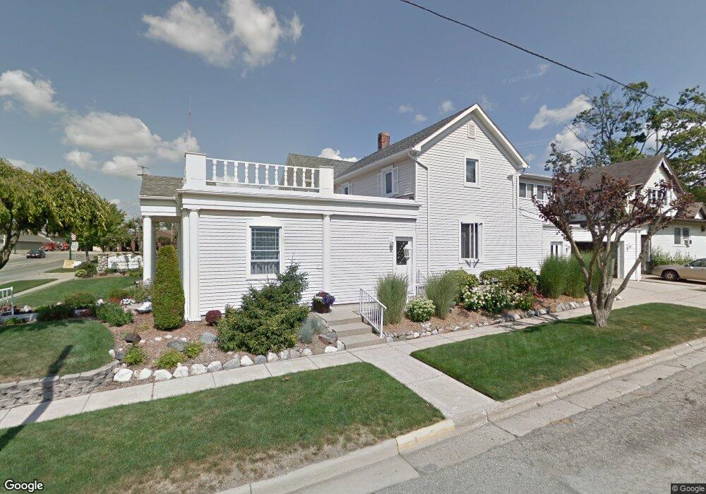 406 N Bridge St, Grand Ledge, MI 48837 - photo 1