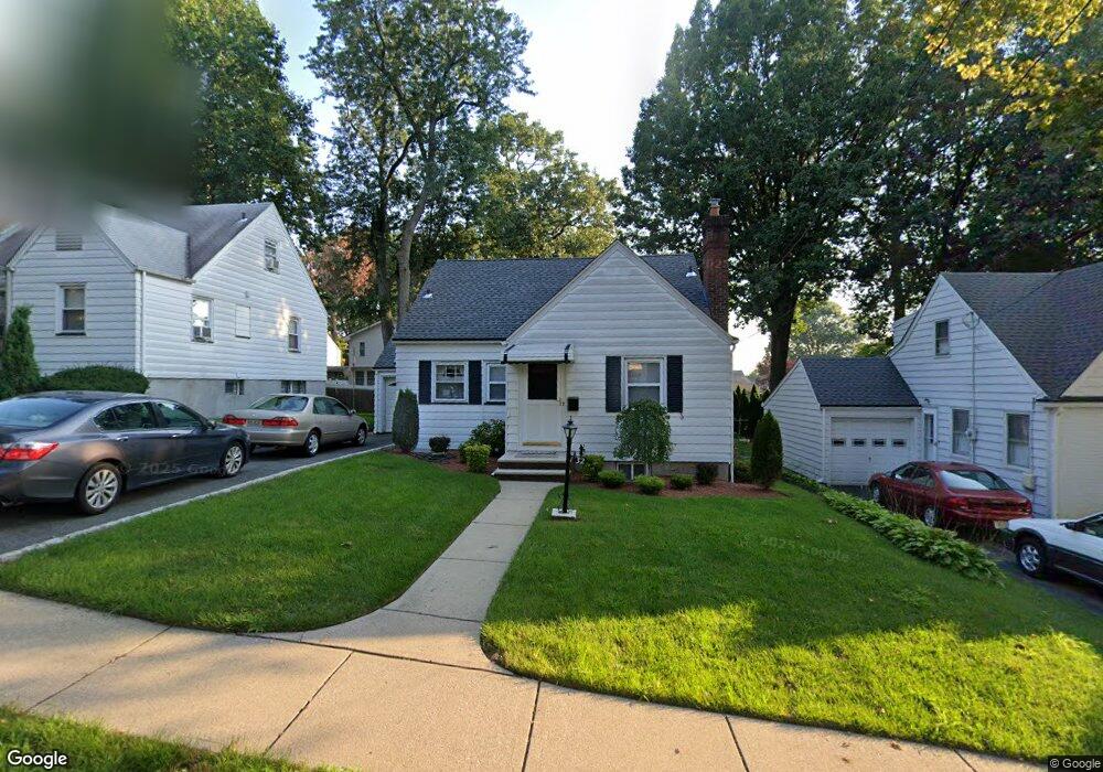 32 Jefferson Ave, Hasbrouck Heights, NJ 07604 - photo 1