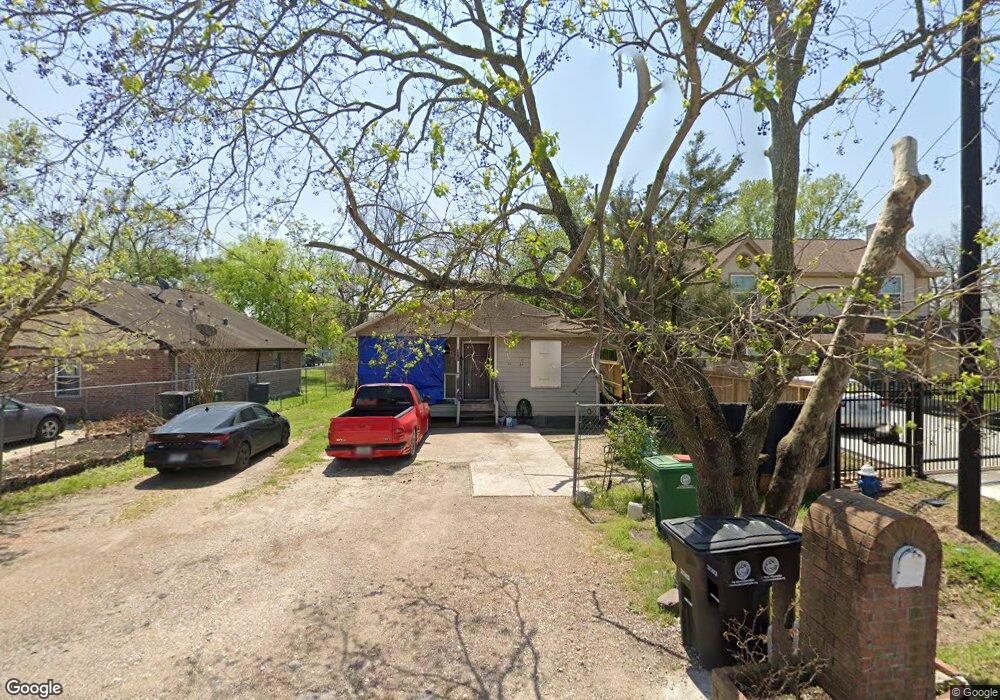 4110 Denmark St, Houston, TX 77016 - photo 1