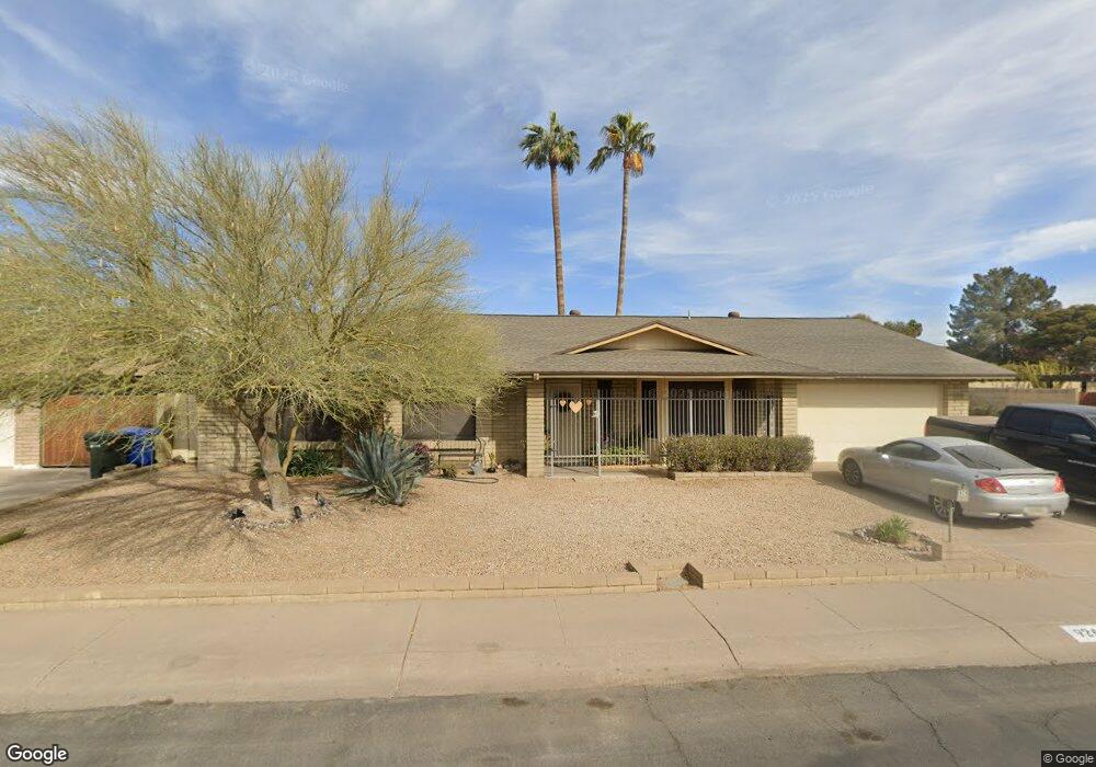 924 E Taro Ln, Phoenix, AZ 85024 - photo 1