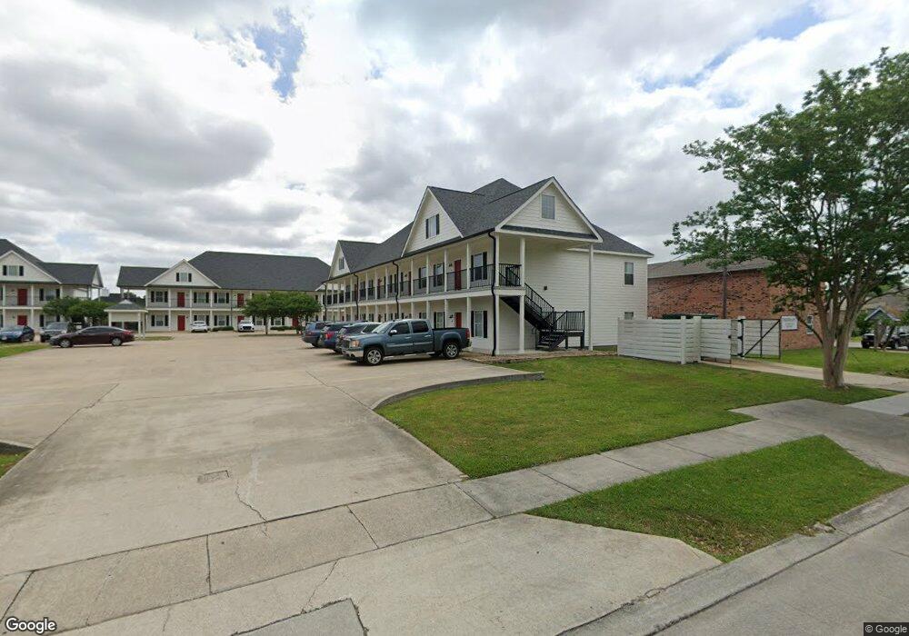 4211 Benoit Ln, Lake Charles, LA 70605 - photo 1