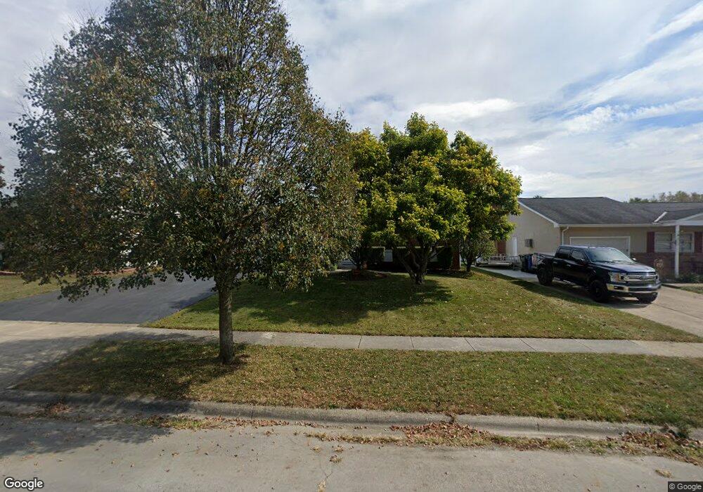 1366 S Hague Ave, Columbus, OH 43204 - photo 1